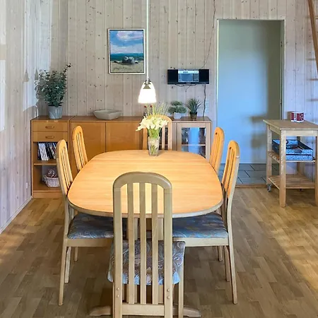 Feriehus 4 Bedroom Gorgeous In *